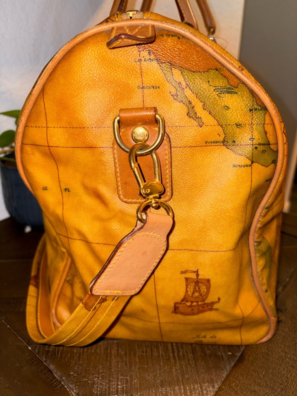 SOLD unlisted - Alviero Martini 1ª Classe Geo Map Travel Duffle & Matching Bag - Picture 6 of 13